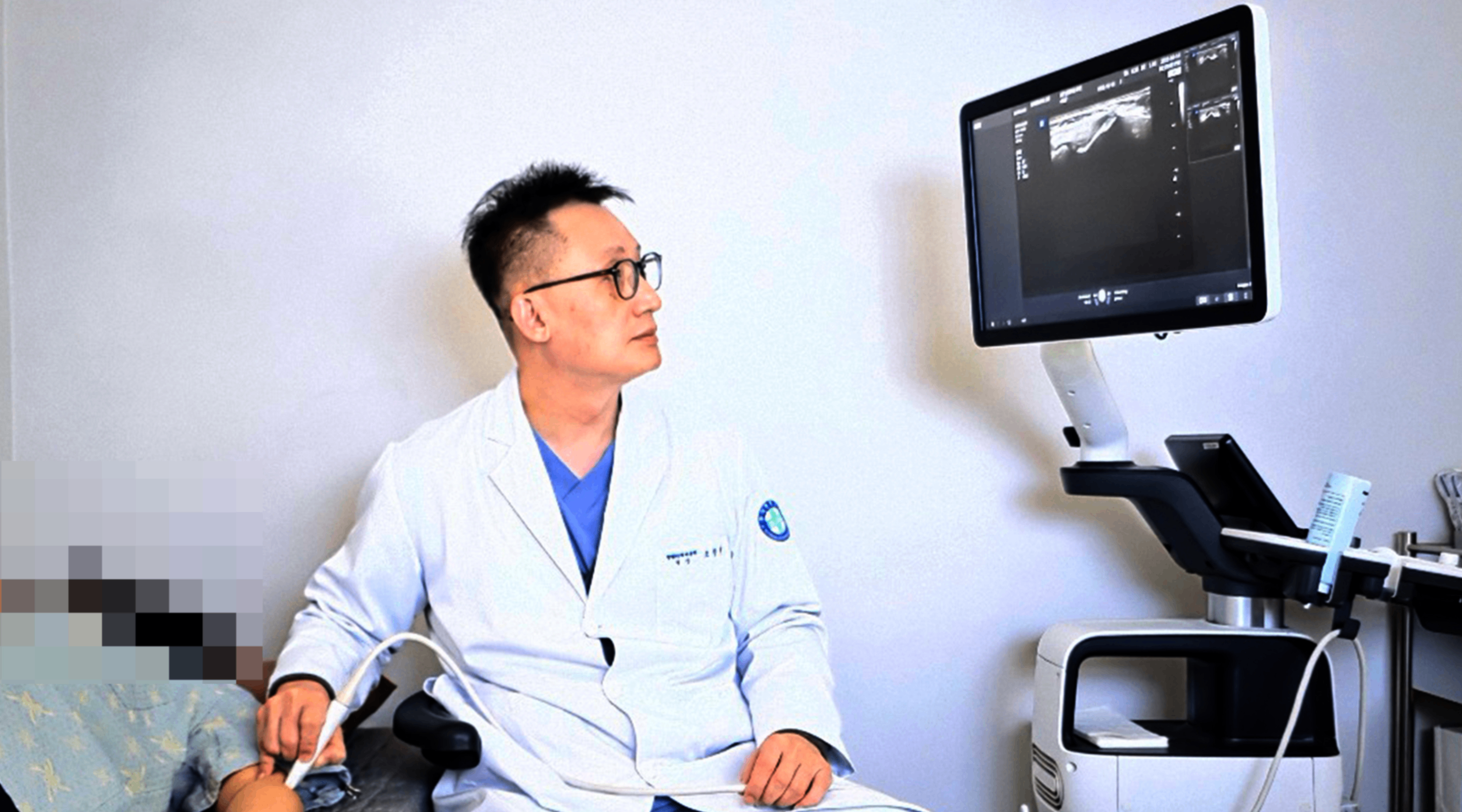 원장님초음파.png
